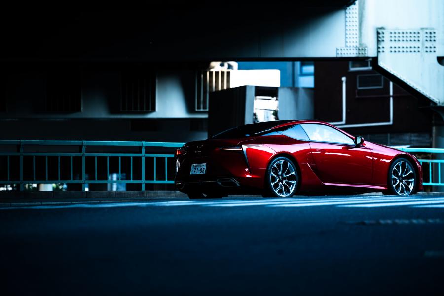  Lexus LC500 2017 года  (JP) (фото 24 из 40)